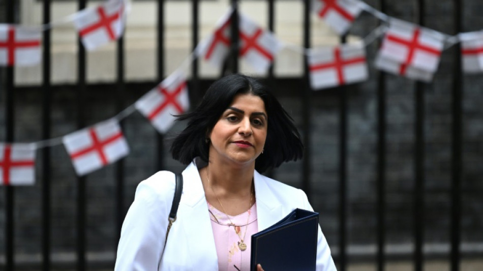 Wegen &Uuml;berbelegung will Gro&szlig;britannien tausende H&auml;ftlinge vorzeitig aus Gef&auml;ngnissen entlassen 