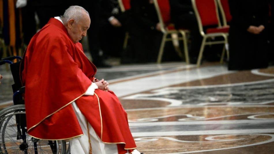 El papa presidir&aacute; la vigilia pascual en medio de preocupaciones por su salud