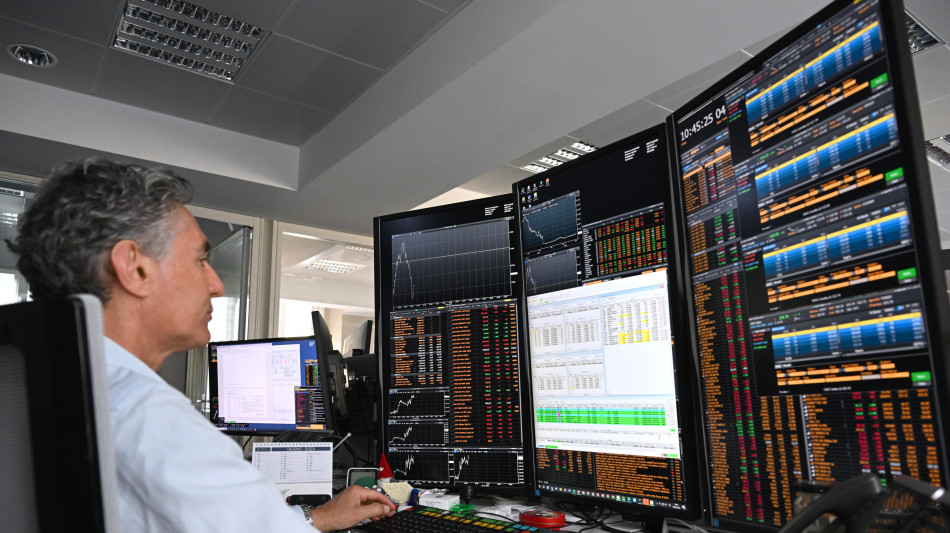 Borsa: Milano sale con l'Europa, Wall Street verso avvio in calo