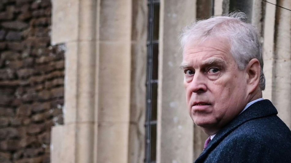 Affaire Epstein: l'ex-prince Andrew arr&ecirc;t&eacute; et plac&eacute; en garde &agrave; vue