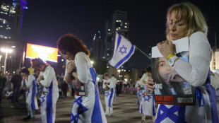 Drama dos ref&eacute;ns rompe v&iacute;nculo 'sagrado' entre os israelenses e seu governo