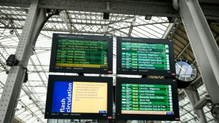 Menaces sur les f&ecirc;tes de fin d'ann&eacute;e, semaine de n&eacute;gociations &agrave; haut risque &agrave; la SNCF