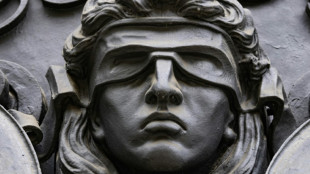 Landgericht Ulm verh&auml;ngt Freiheitsstrafe wegen Ablegens von Baby in Glascontainer