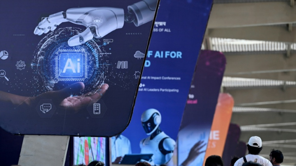 Jefe de OpenAI defiende regulaci&oacute;n urgente de la IA, y dirigentes piden democratizar esa tecnolog&iacute;a