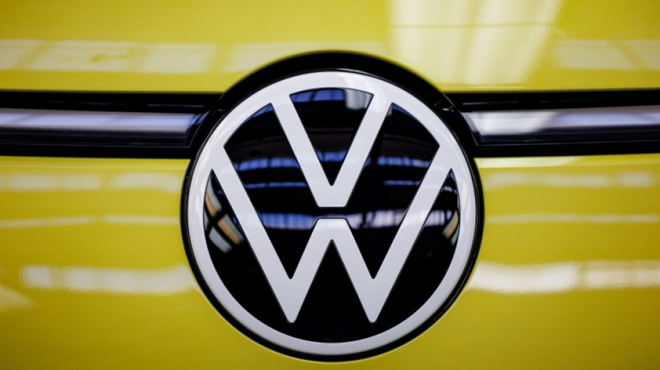 La suspensi&oacute;n de actividades en Rusia afecta los beneficios de Volkswagen