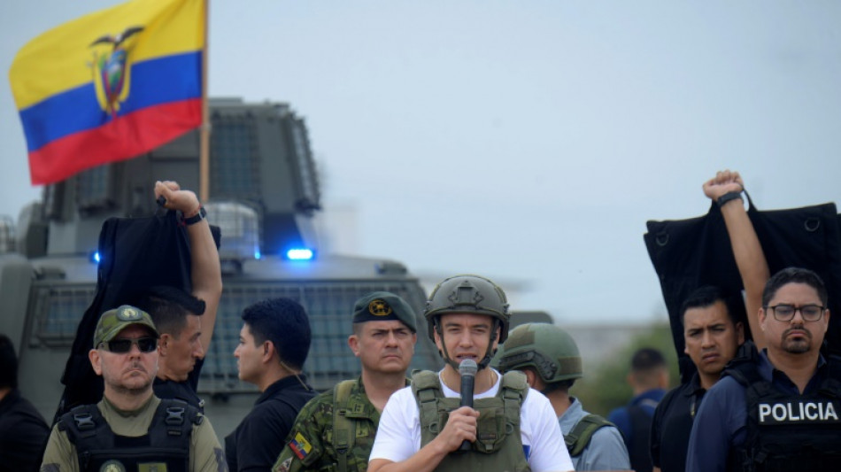 Noboa adverte m&aacute;fias no Equador: 'est&atilde;o com as horas contadas'