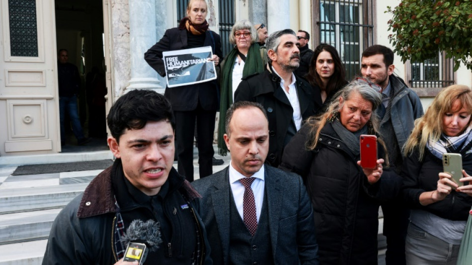 Gr&egrave;ce : la justice annule une proc&eacute;dure controvers&eacute;e contre des humanitaires sauvant des migrants