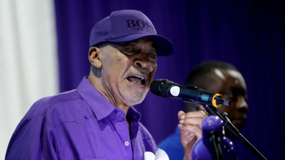 Emiten orden de "b&uacute;squeda y captura" contra expresidente de Surinam pr&oacute;fugo