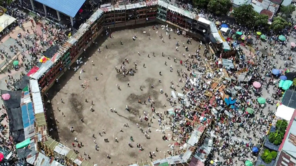 Quatre morts et des dizaines de bless&eacute;s dans l'effondrement d'une ar&egrave;ne en Colombie