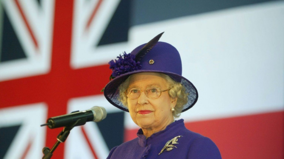 D'Auriol &agrave; Hollande: les visites en France d'Elizabeth II