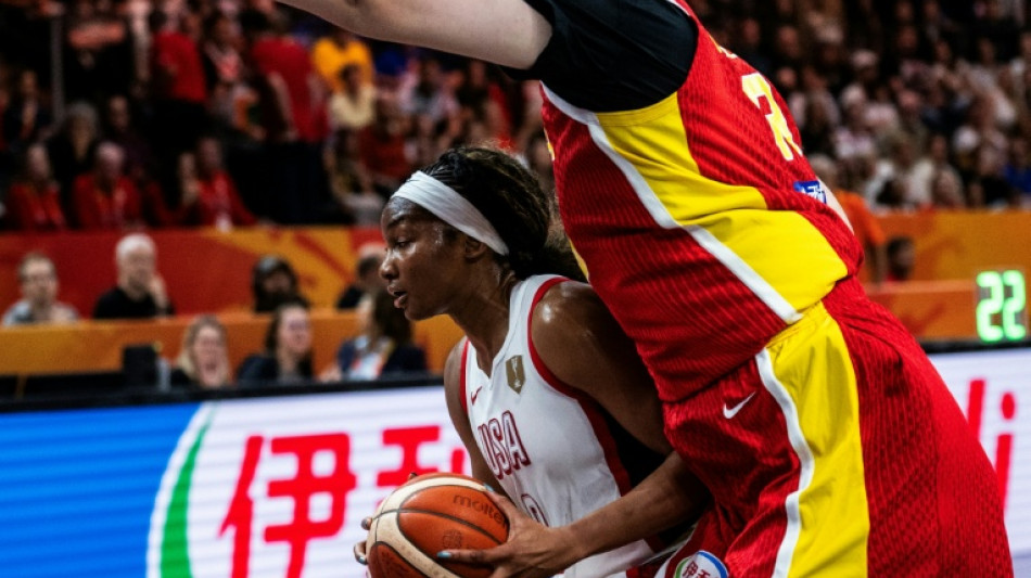 China's teenage 223cm basketball player 'just a little girl'