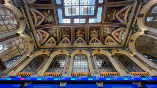 Borsa: l'Europa incerta, in calo i titoli di Stato
