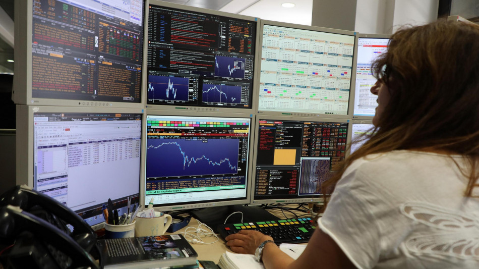 Borsa: Milano +0,35% con in prima fila Italgas, A2a e Leonardo