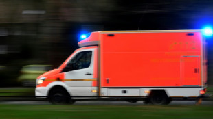Zwei Tote bei Frontalzusammensto&szlig; auf Bundesstra&szlig;e in Nordrhein-Westfalen