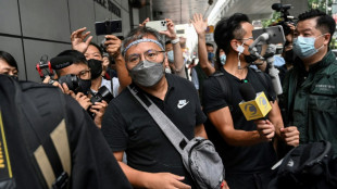 Hong Kong: le pr&eacute;sident du syndicat des journalistes inculp&eacute; avant son d&eacute;part pr&eacute;vu pour l'&eacute;tranger