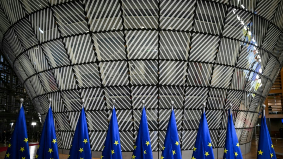 UE identifica sete pa&iacute;ses 'seguros' e limita crit&eacute;rios para concess&atilde;o de asilo