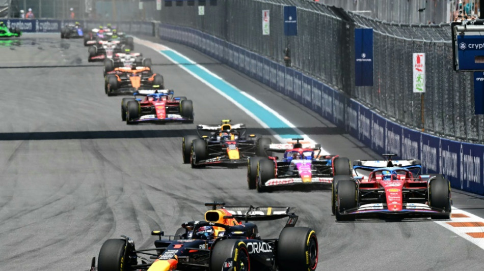 Verstappen gewinnt Sprint in Miami - H&uuml;lkenberg stark