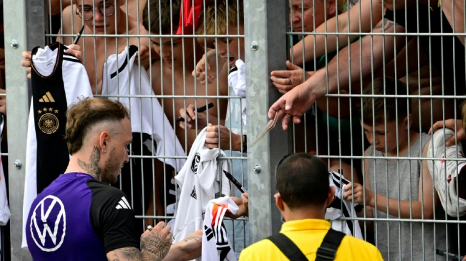 Münchener Post Germany begin preEuro 2024 training camp in front of