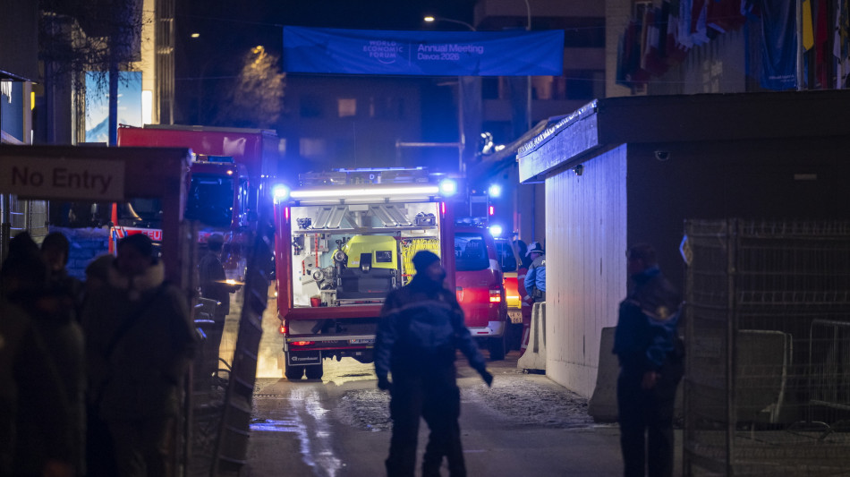 Wef, piccolo incidente 'con fumo' a Davos, risolto velocemente