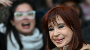 Justiça argentina confirma condenação de Cristina Kirchner a 6 anos de prisão por corrupção