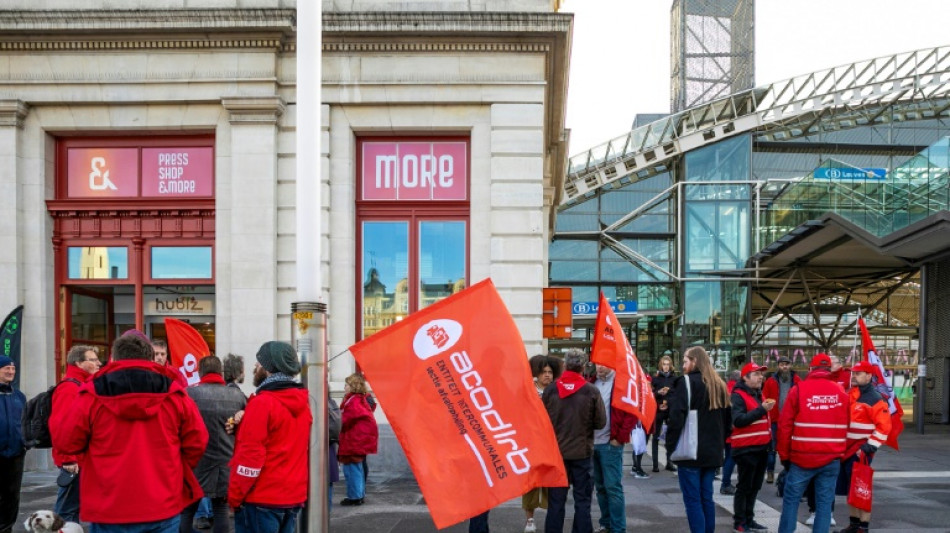 Streik legt &ouml;ffentlichen Verkehr in Belgien lahm