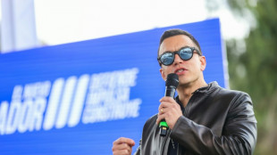 Presidente do Equador sai ileso de ataque a tiros contra seu ve&iacute;culo