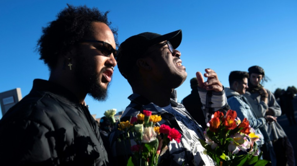 Beh&ouml;rden loben nach Angriff auf LGBTQ-Nachtclub in den USA G&auml;ste wegen Eingreifens