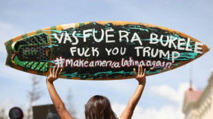 Cientos de salvadore&ntilde;os protestan en rechazo a miner&iacute;a impulsada por Bukele