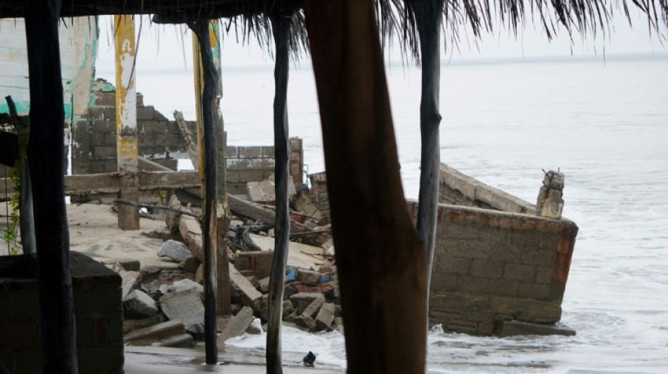 M&eacute;xico registra dos muertes por el hurac&aacute;n John y lanza una alerta en el Caribe por Helene