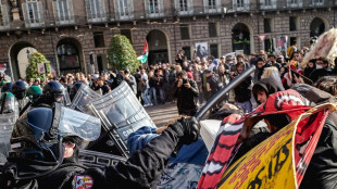 Sciopero a Torino, cariche in piazza Castello
