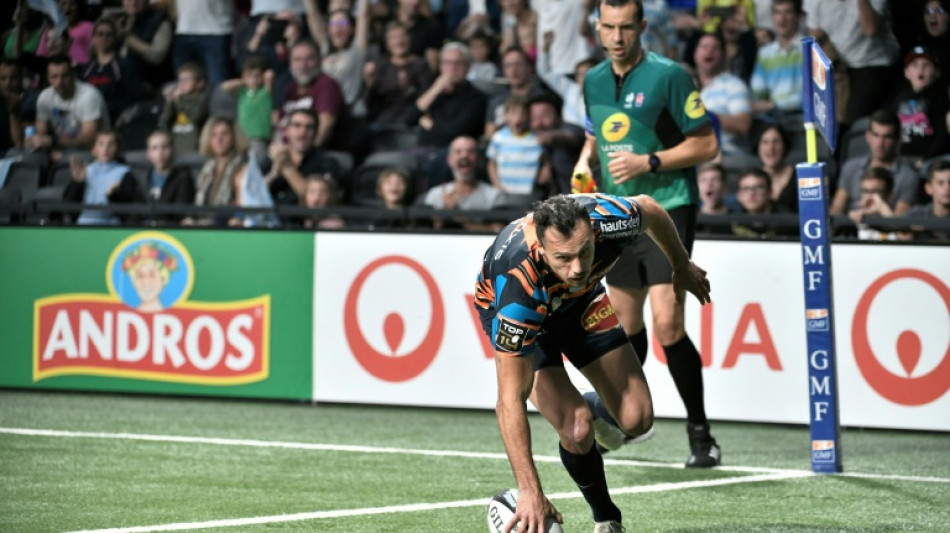 Scotland outcast Russell's 'bag of tricks' helps Racing to Montpellier win