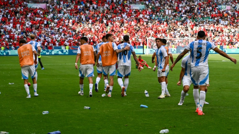 Mascherano diz que final de Argentina-Marrocos foi 'um circo' e denuncia furto na concentra&ccedil;&atilde;o