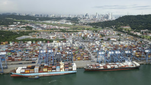 Panam&aacute; anula la concesi&oacute;n a una firma hongkonesa en su canal y China promete proteger a sus empresas