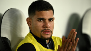 Bruno Guimar&atilde;es renova com Newcastle at&eacute; 2028