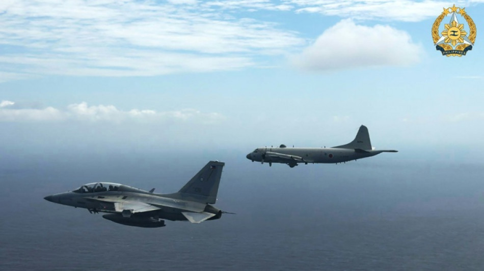 EEUU, Filipinas y Jap&oacute;n realizan maniobras en un estrecho cerca de Taiw&aacute;n