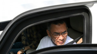 El Partido Nacionalista de Banglad&eacute;s reivindica su victoria electoral, los islamistas objetan