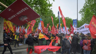 Mais de 200 s&atilde;o presos em Istambul nas manifesta&ccedil;&otilde;es de 1&ordm; de maio