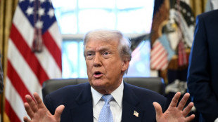 Trump faz discurso televisionado para convencer os EUA de que 'o melhor ainda est&aacute; por vir'