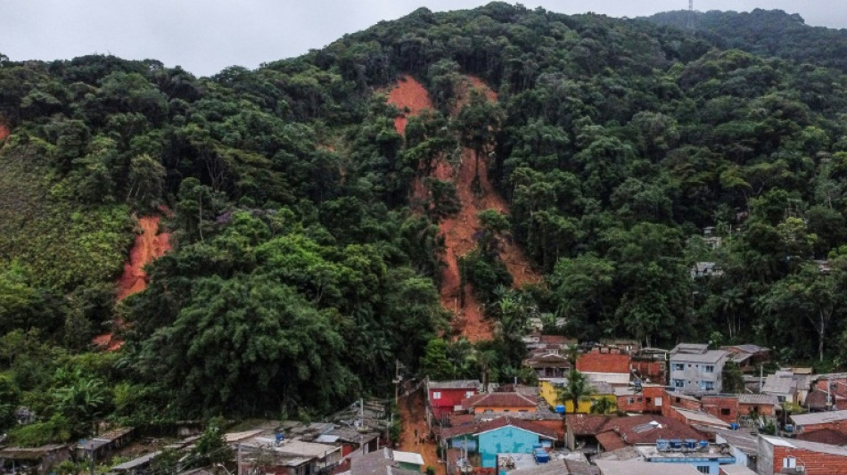 Inondations au Br&eacute;sil: le bilan s'alourdit &agrave; 40 morts, Lula survole la zone sinistr&eacute;e
