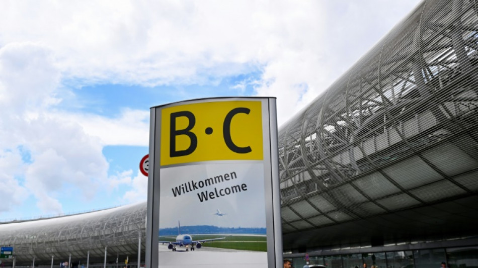 Ein Drittel der Fl&uuml;ge auf dem Flughafen D&uuml;sseldorf wegen Warnstreiks gestrichen 