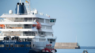 Six hantavirus cruise passengers head to Australia 