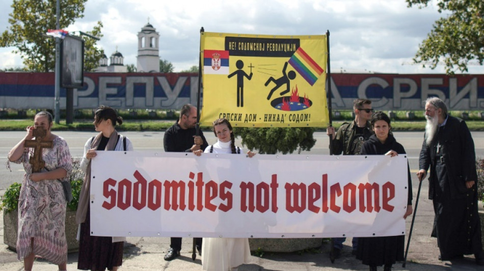 Les autorit&eacute;s serbes interdisent la marche de l'Europride