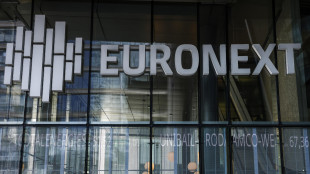 Borsa: l'Europa consolida il rialzo, future Usa in rosso, Milano +0,6%
