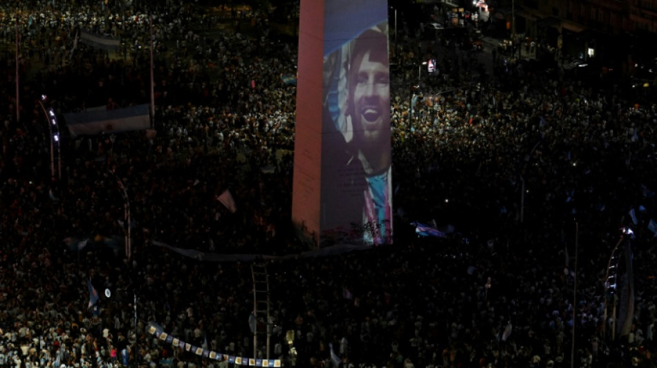 Argentina espera recibir a Messi y sus otros h&eacute;roes campeones del mundo