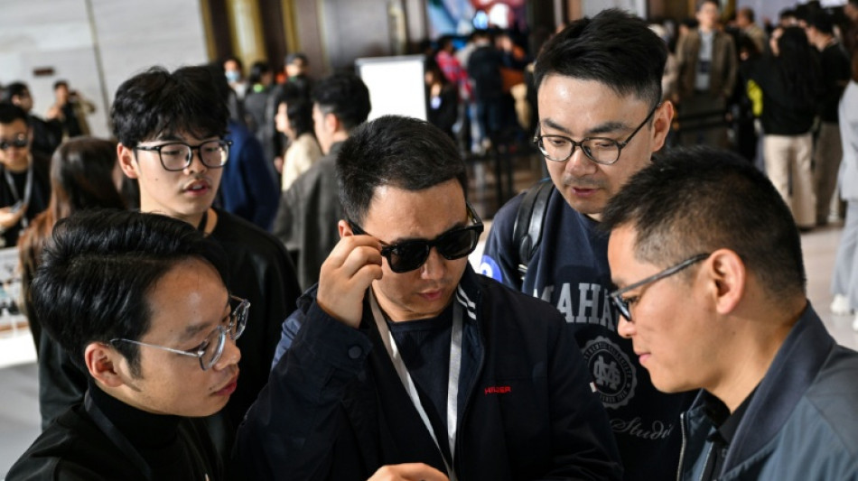 Las gafas conectadas deben indicar cu&aacute;ndo graban, reclama el regulador europeo