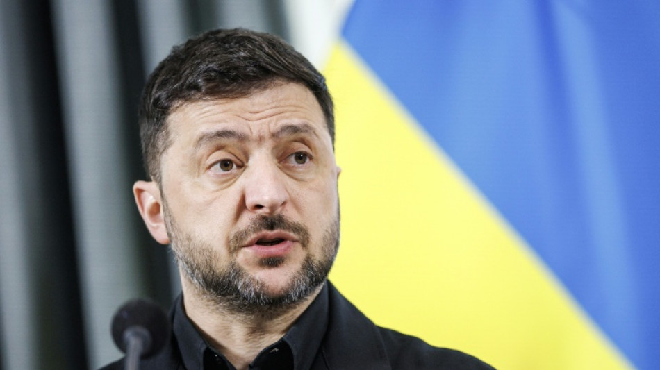 Zelensky diz que R&uacute;ssia faz preparativos para novo 'ano de guerra'