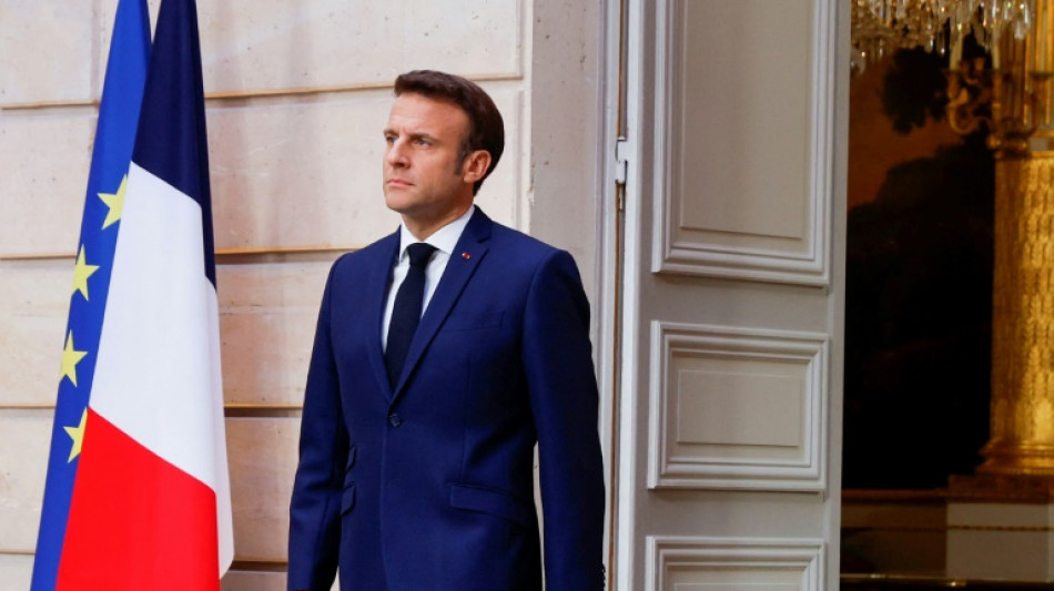 Dernier jour du quinquennat Macron 1, Castex en poste jusqu'&agrave; lundi... au moins