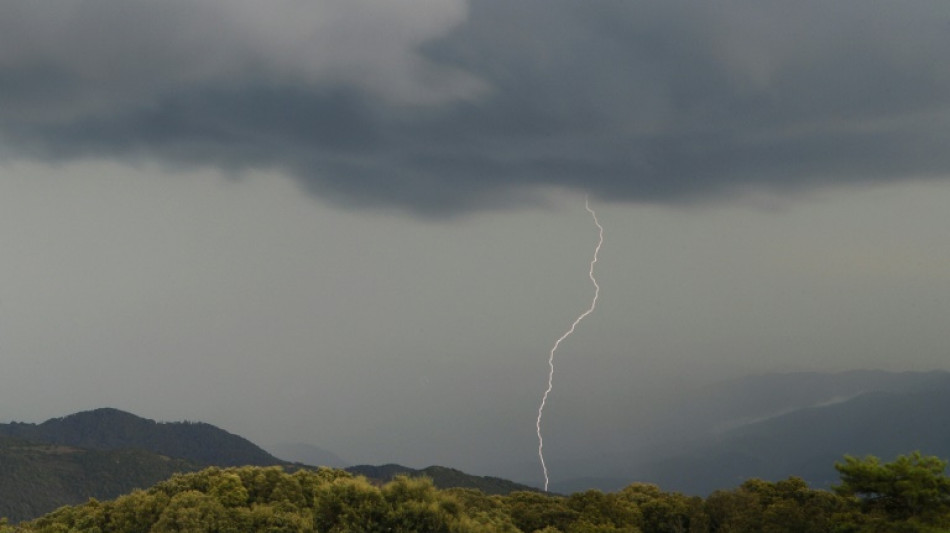 Orages en Corse: un mort et un bless&eacute; grave dans un camping