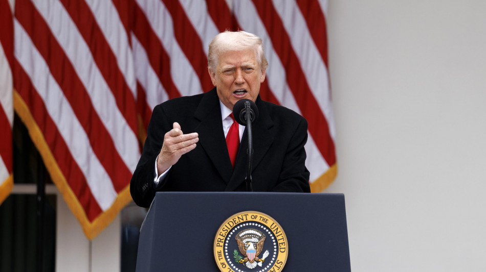 Trump dichiara chiuso lo spazio aereo sul Venezuela