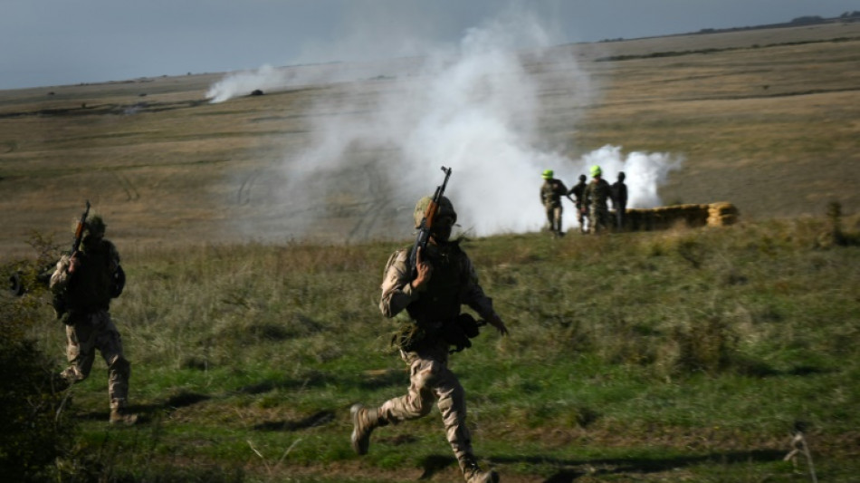 La UE aprueba misi&oacute;n de entrenamiento de tropas ucranianas